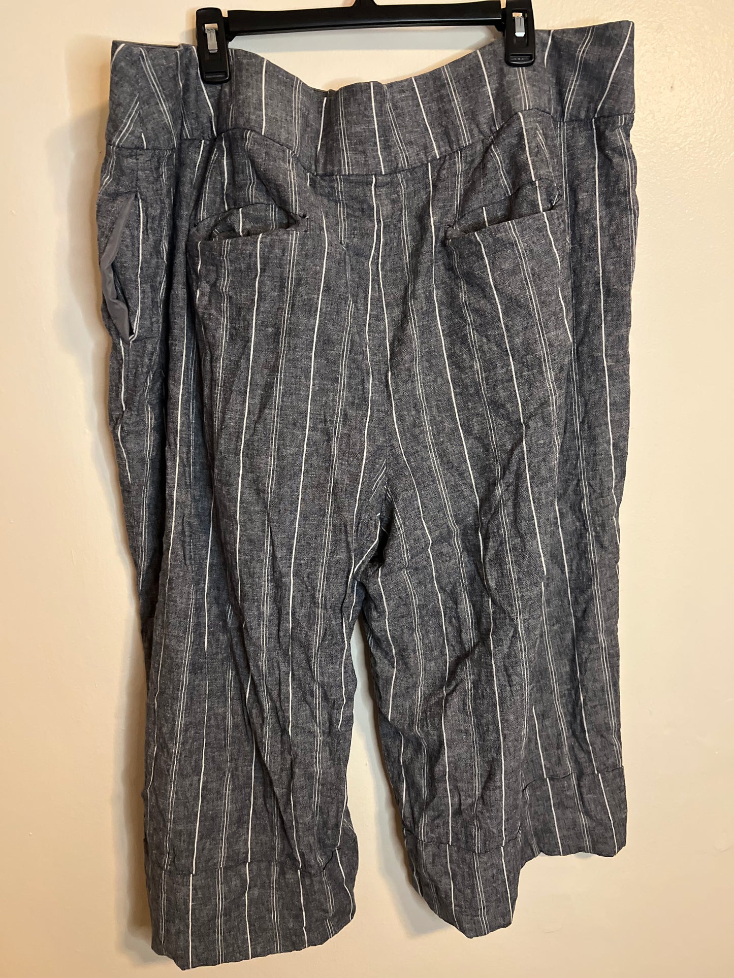 Lane Bryant Gray And White Striped Capri Pants