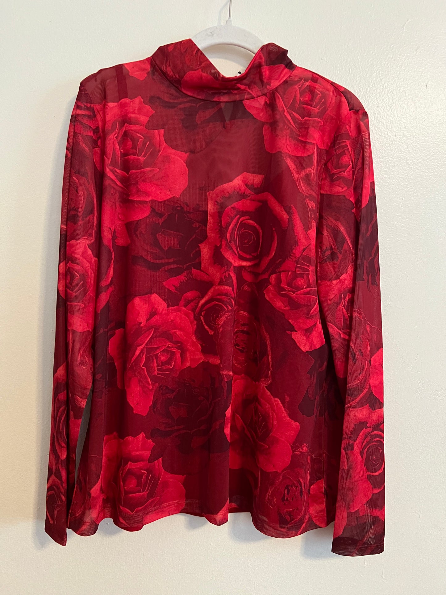TAHARI Red Rose Mesh Top