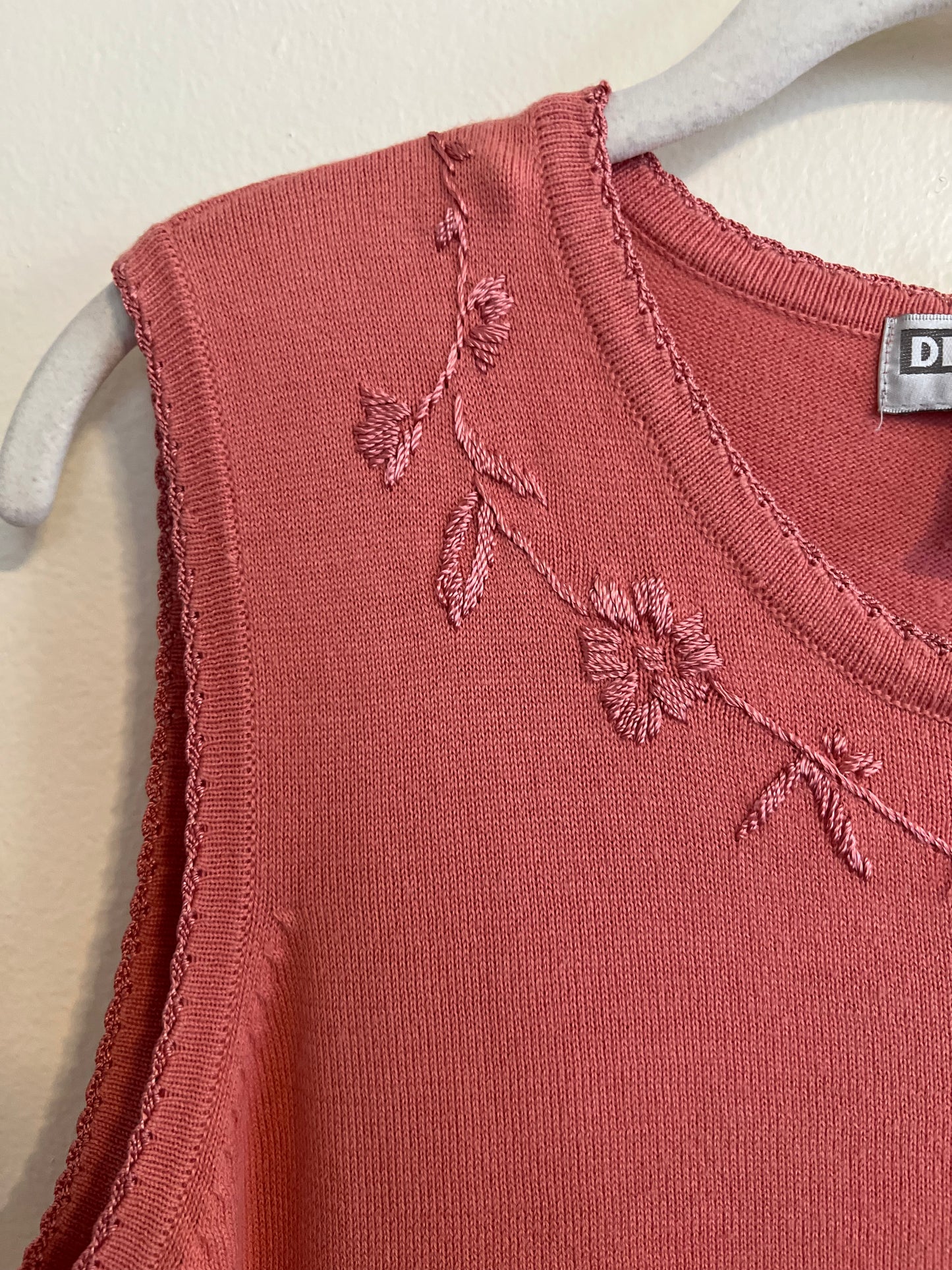 Dressbarn Knit Tank with embroidery