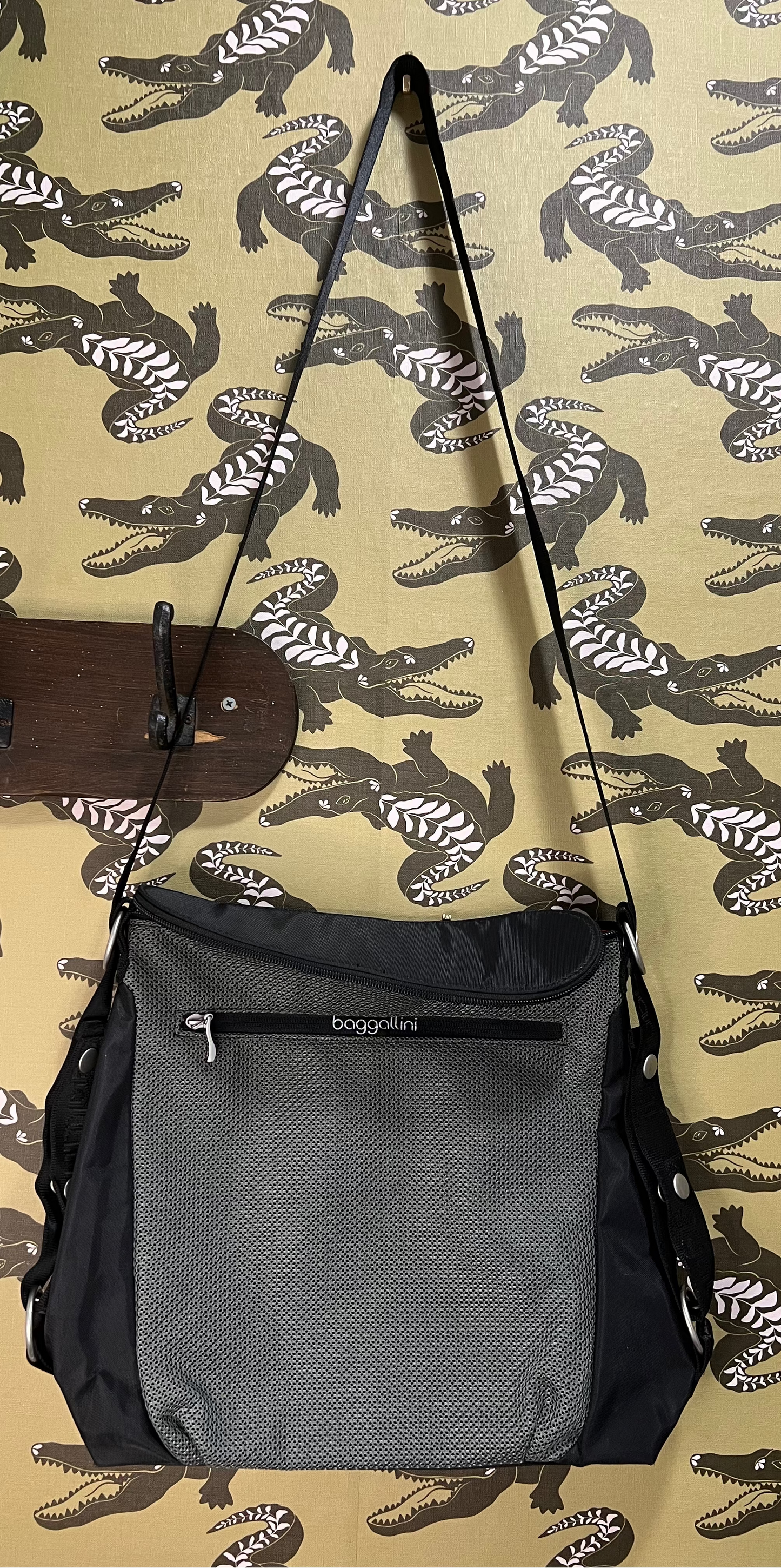 Baggallini Black Shoulder Bag