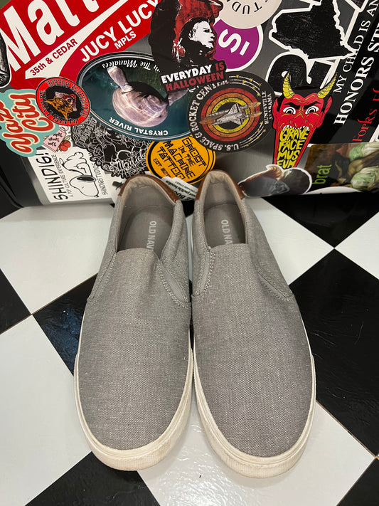 Old Navy Gray Slide Shoes