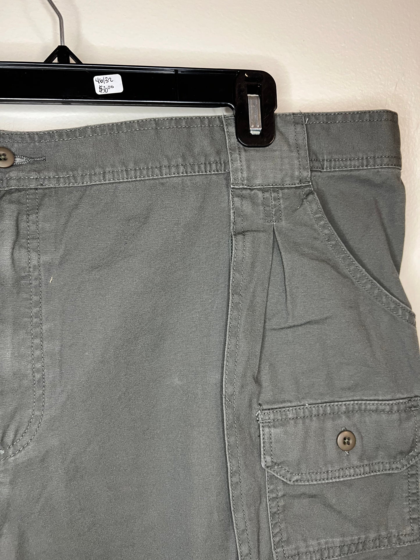 Cabela's Green Cargo Pant