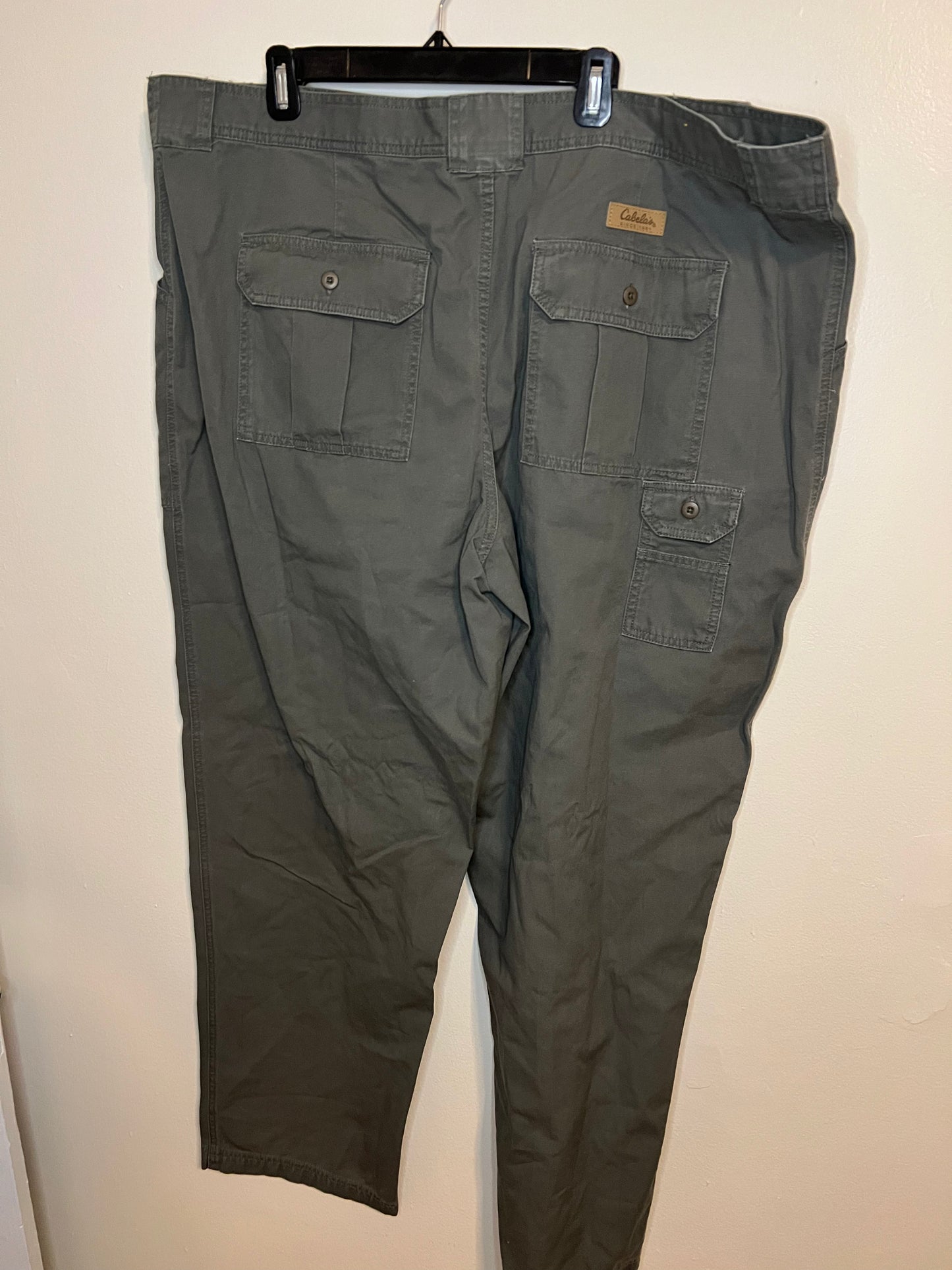 Cabela's Green Cargo Pant