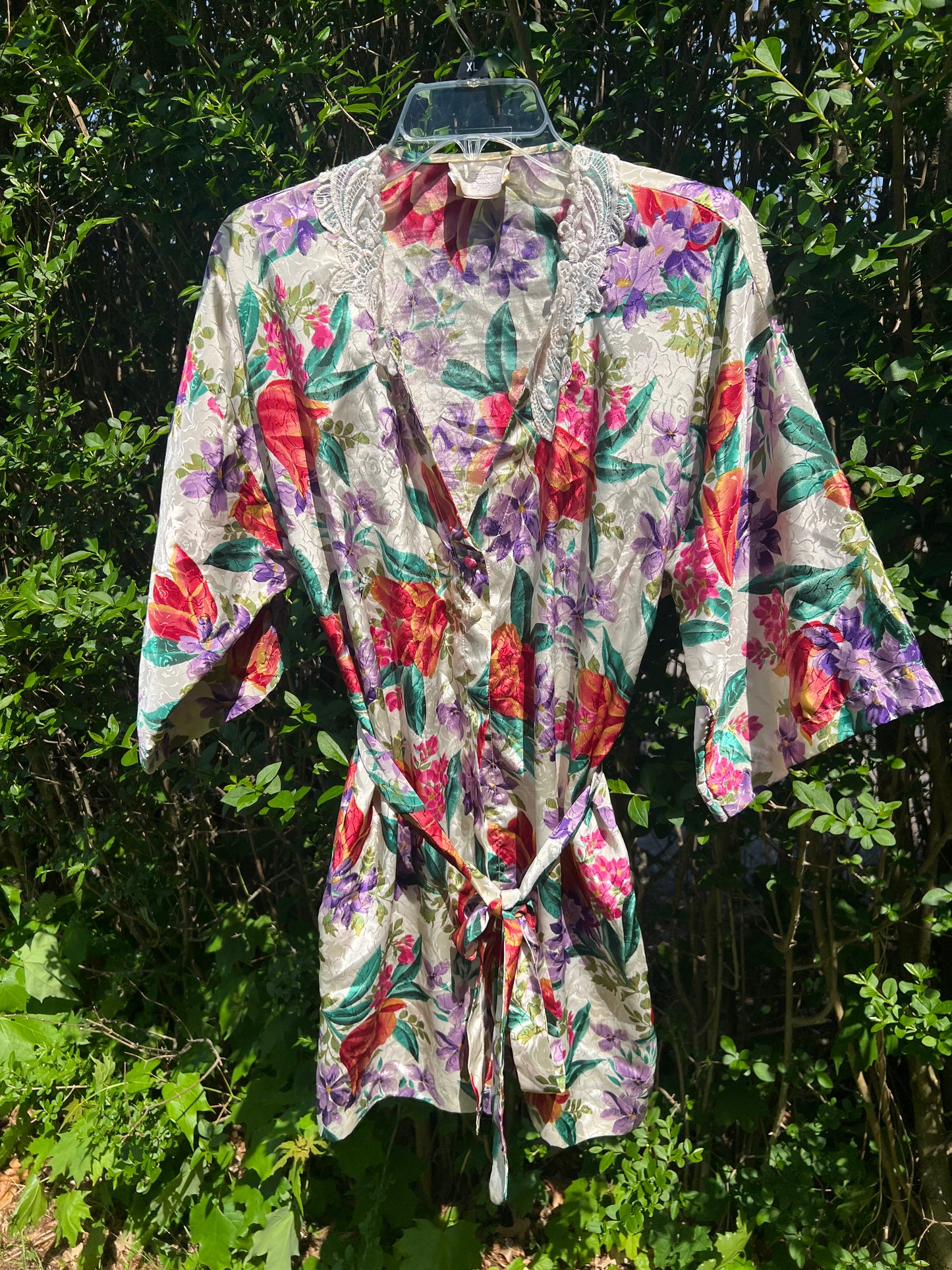 Vintage California Dynasty Floral Robe
