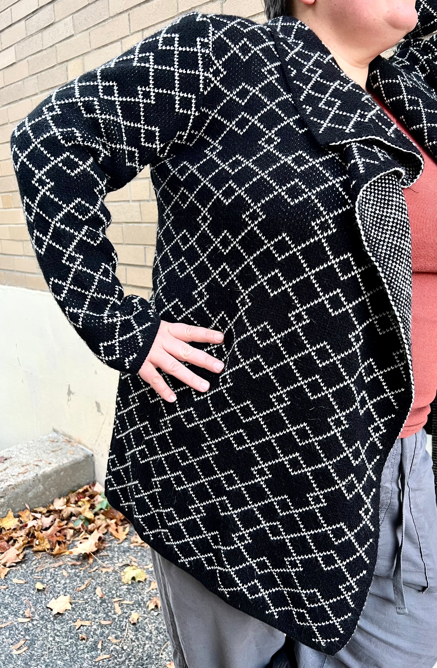 Ava Couture Black with White Diamond Pattern Cardigan