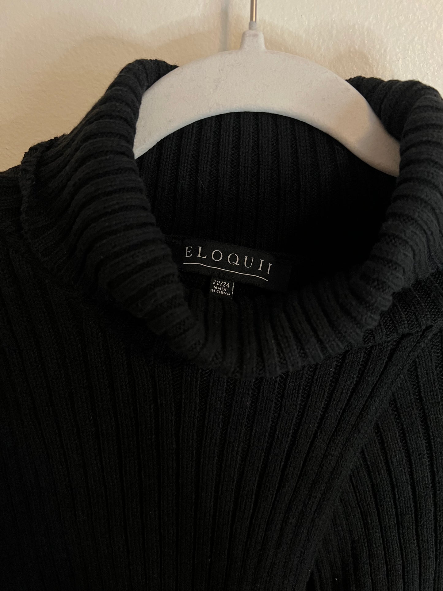 Eloquii Black Ribbed Sweater Sleeves w/ Turtle Neck
