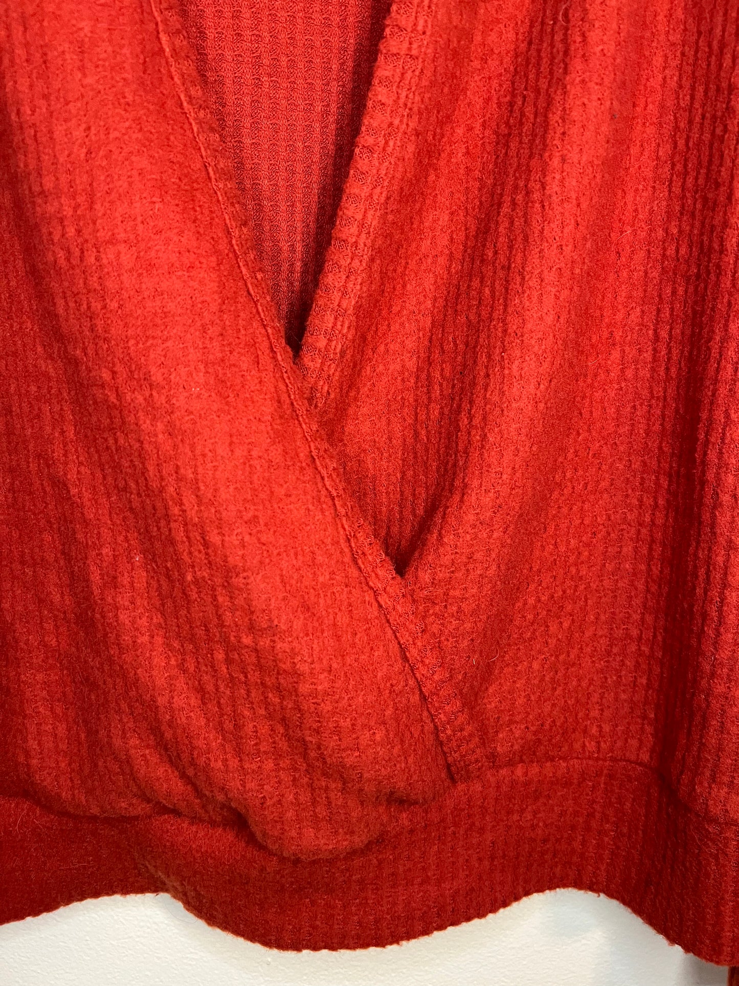 Forever 21 Red Cropped V Neck Sweater