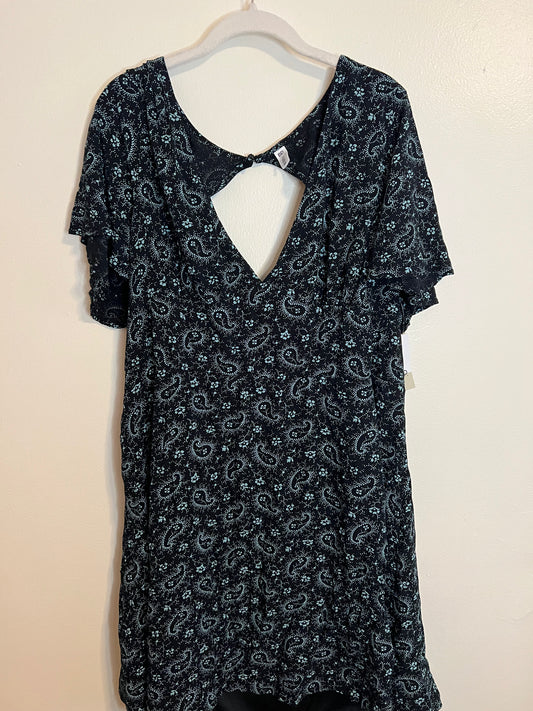 BP Blue And Black Paisley Dress With Large Back Cutout